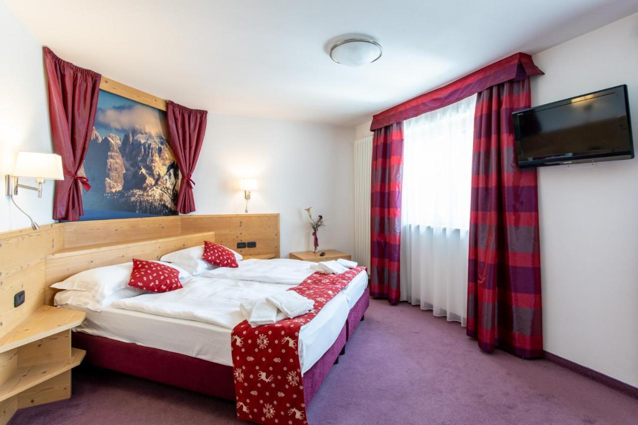 Ciasa Alpina Relax Hotel Moena Eksteriør billede