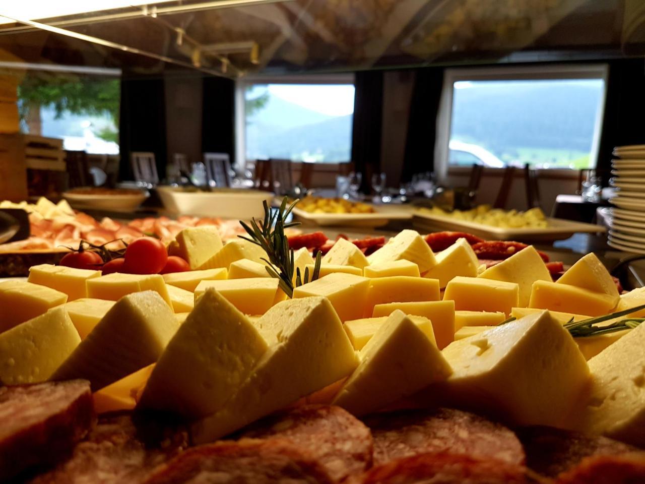 Ciasa Alpina Relax Hotel Moena Eksteriør billede